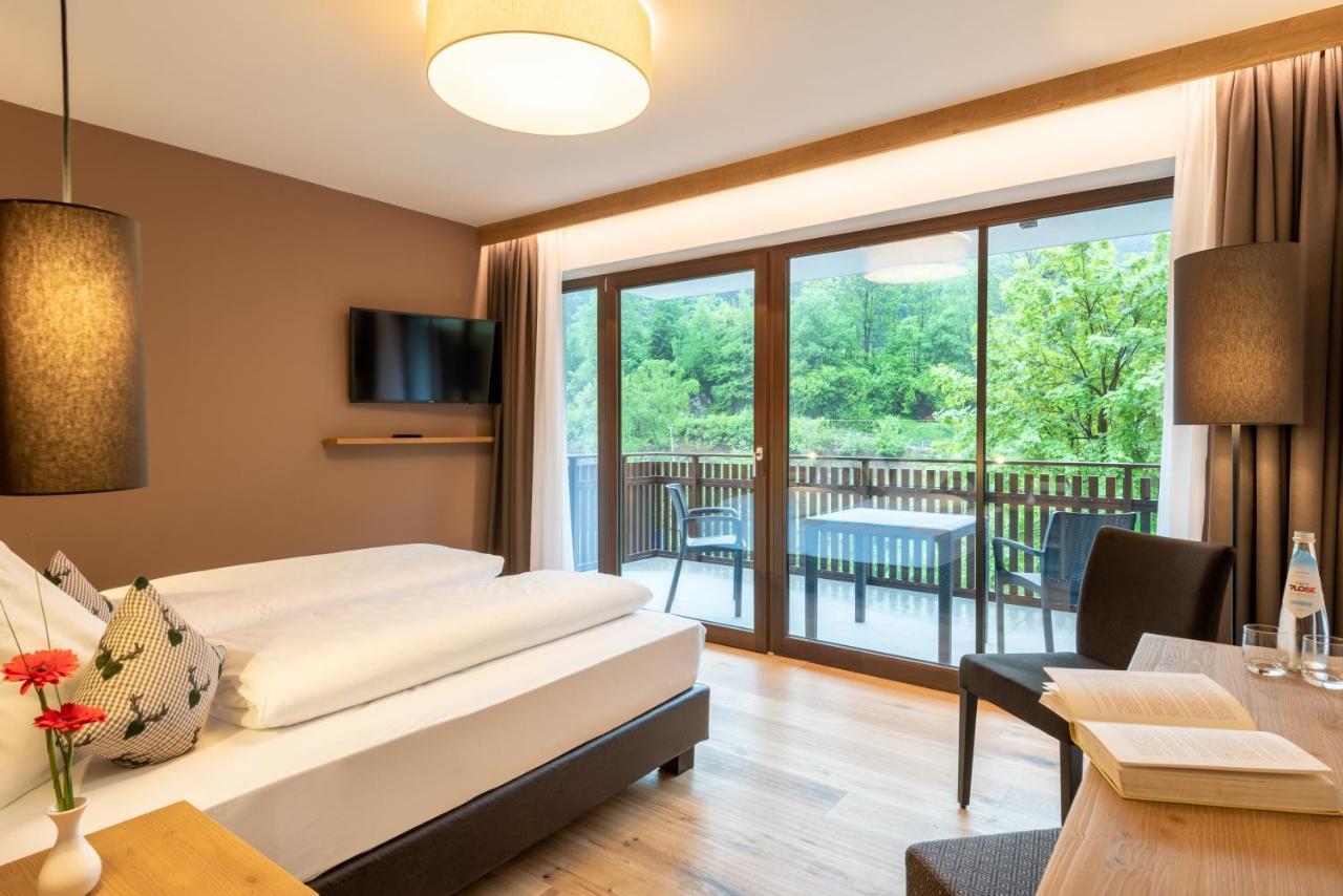 River Hotel Post 崔聂斯 外观 照片