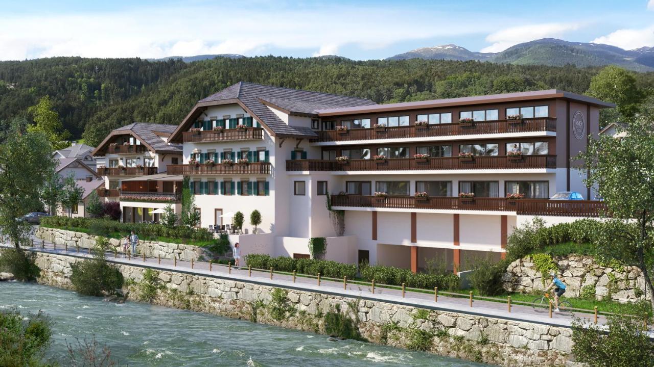 River Hotel Post 崔聂斯 外观 照片